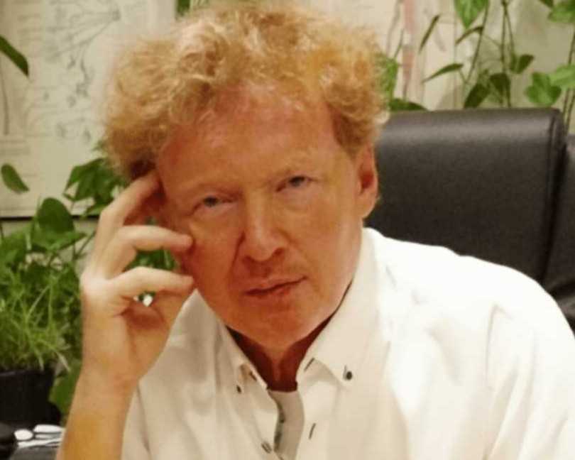 Über 30 Jahre Erfahrung in klassischer Homöopathie und Naturheilkunde Heilpraktiker Hendrik Balzer - Alternativmedizin und Naturheilpraxis Frankfurt Praunheim