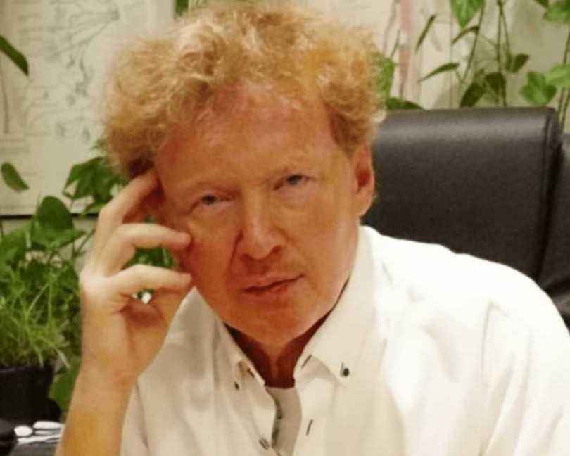 Über mich - Hendrik Balzer Hendrik Balzer - Heilpraktiker auf seinem Weg vom Skeptiker zur Naturheilkunde Frankfurt